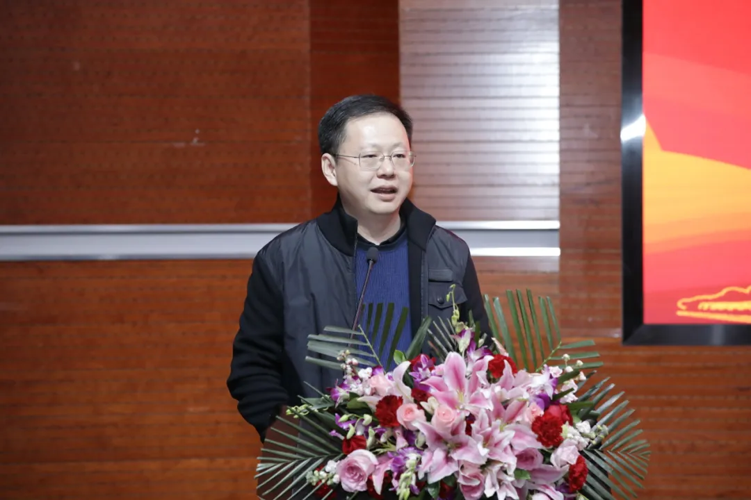 1491直播
  李煜晖教授.jpg